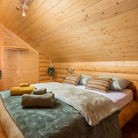 Haus Dorine In - Haus Für 6 Personen Fužine